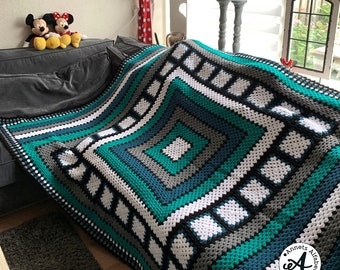 Crochet pattern Bold Granny Square Blanket, granny square blanket, granny squares, granny stripes, crochet pattern, granny, granny stripes.