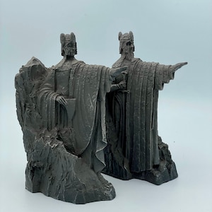 The Lord of the Rings LOTR Argonath Bookend Dioarama 2pcs Collectible Not 3D Printed Argonath Statue Detailed Unique Version image 1