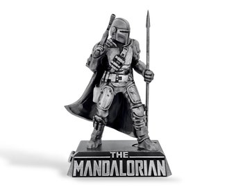 Star Wars | The Mandalorian Bust | With Stand | V12