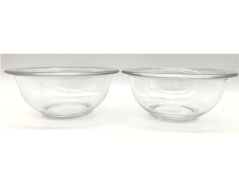 Pyrex Mixing Bowls Set of two 1-Qt Clear Glass Round Nesting 322 Made in USA