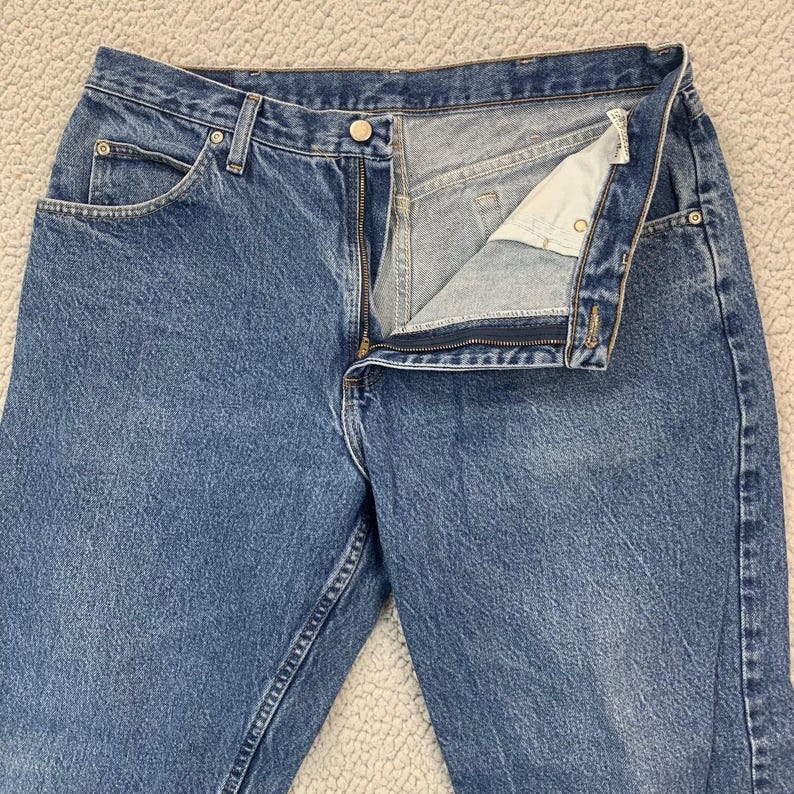 Vintage 1997 Wrangler Hero Jeans Herren 36x30 Blau Medium Wash Gerades Bein Bild 2