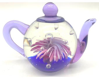 Vintage Dynasty Gallery Art Glass Teapot Paperweight Amethyst Purple Flower 90s