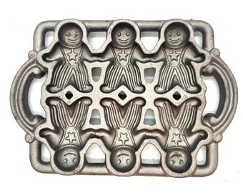 Vintage John Wright Cast Iron Gingerbread Man Mold Baking Pan Holiday Decor