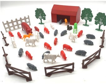 Vtg Plastic Farm Animal Playset Lot Barn Fence Tree Toy Figures 1970s 1980s 35Pc