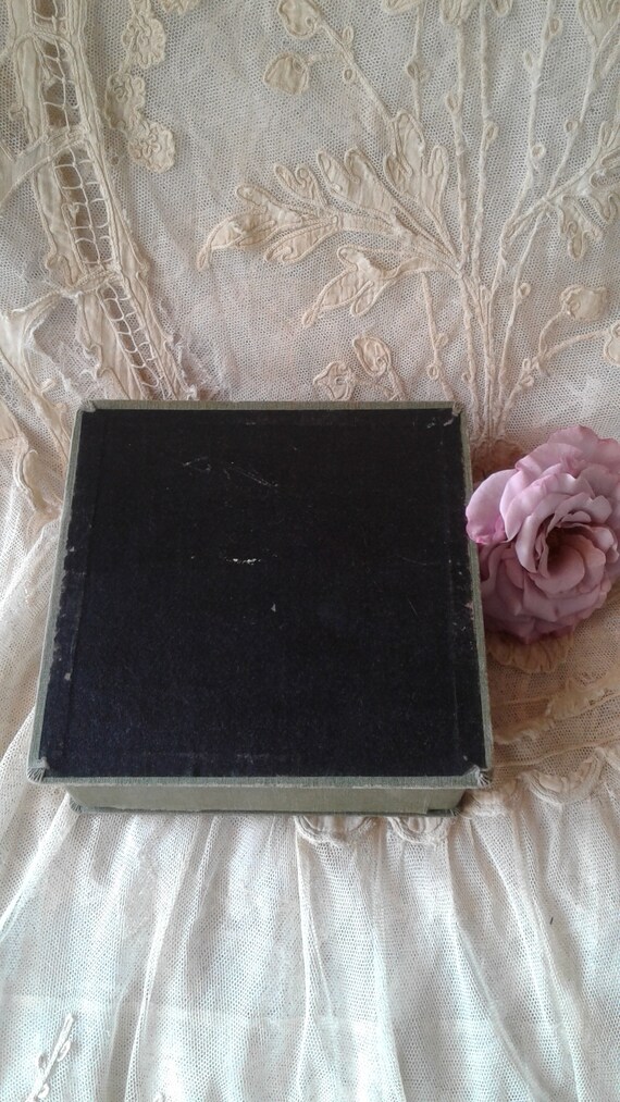 old fabric box - image 6