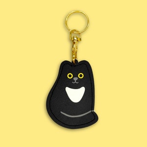 Black & White Tuxedo Cat Keyring - Faux Leather bag charm - colourful Evannave illustration cute cartoon kitten animal gift pet portrait fob