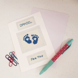 Beau bébé. Carte de petit garçon. Carte de petite fille. Cartes de naissance personnalisées. Nouveau bébé. Petit garçon. Petite fille. Nouvel arrivage.