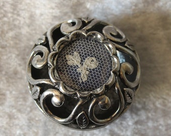 Scarce Vintage AE Williams Pewter Trinket Box With Lace Floral Decoration Cute Collectible Gift