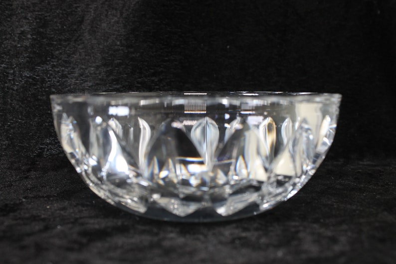 Orrefors Cut Crystal Glass Bowl Swedish Art Glass Sven Palmqvist 3756/5 5 Diameter Bowl Collectible Display Decor image 6