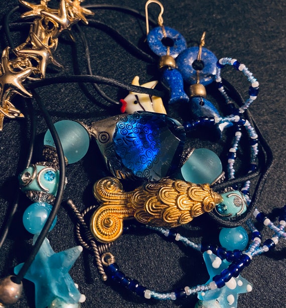Curated lot of blue and gold tones summer fun jew… - image 2