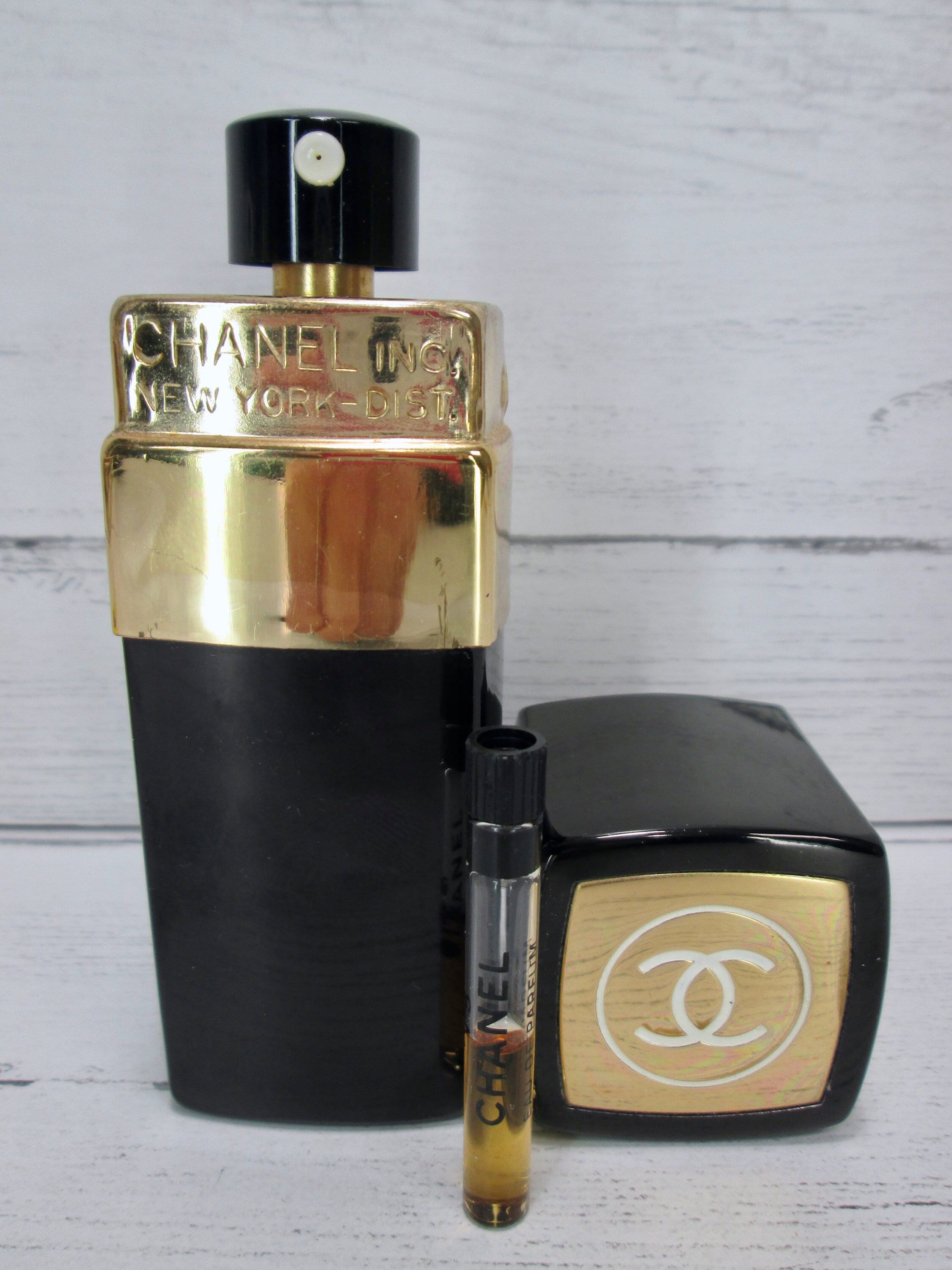 Vintage Chanel No 5 EMPTY Spray Bottle Eau De Parfum Sample Perfume  Bathroom Vanity Decor Black Gold