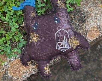 Medium Tooka doll Loth cat plush- “till the black spire”