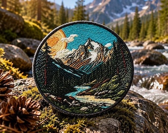 Mountain Lake Patch/Iron-On Patch/Nature Badge/Travel Souvenir/Nature Lover/Wildlife Gift/Sew-On Applique for Clothing Hats Backpack