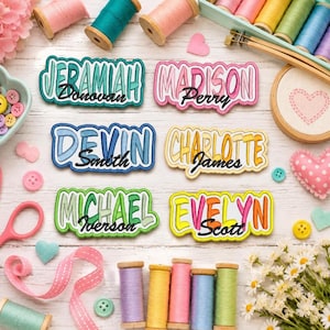 Individuell gestickter Namensaufnäher - Personalisierte Textpatches | Team Patches zum Aufbügeln, Aufnähen, Klettverschluss | Für Jacken, Mützen, Uniformen, Taschen