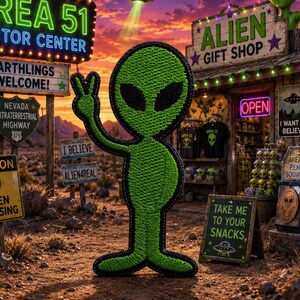 Naszywka „Obcy” 1,5" x 3" haftowana aplikacja do prasowania na kurtki i odzież, plecaki, torby, latający spodek, Strefę 51, odznakę UFO, fanów „Z Archiwum X”