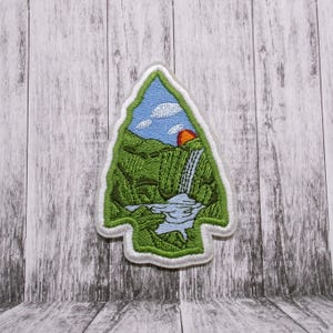 Pfeilspitze Patch 2 "x 3,5" Gestickte Aufbügler für Jacke, Rucksack, Weste, Tragetasche, Kleidung, Wanderung, Wasserfall, Outdoor-Liebhaber