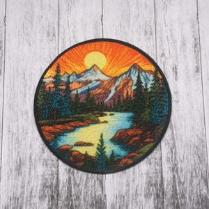 Aplique de ferro para remendo de lago de montanha para jaqueta, mochila, roupa, bolsa, colete, emblema de cena da natureza, lembrança de viagem, busca por aventura