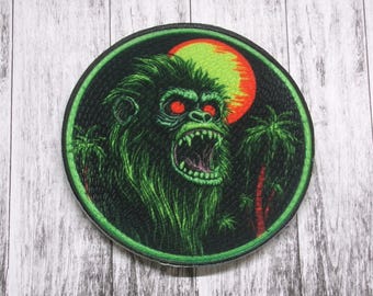 Skunk Ape Patch/Paranormal Patch/Iron-on Applique for Jacket & Backpacks/Bag/Clothing/Bigfoot Patch/Cryptid/Sasquatch Patch/Myths Legends