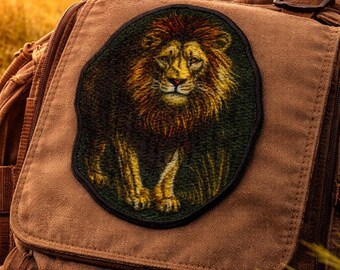 Lion Patch/Iron-on Patch/African Wild Animal Badge/Wildlife Gift/Big Cats in Africa/Nature Badge/Sew-On Applique for Clothing Hats Backpack