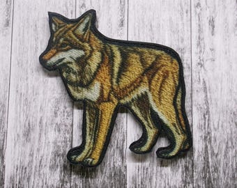 Coyote Patch/Iron-On Patch/Wild Animal Badge/Nature Hiking & Camping Souvenir/Sew-On Applique for Clothing Vest/Jacket Hat Backpack