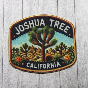 Iron-On Joshua Tree Patch/Sew-On Applique for Backpack & Clothing/Hat/Nature Badge/Travel Souvenir/Hiking/Nature Lover/Wildlife Patch