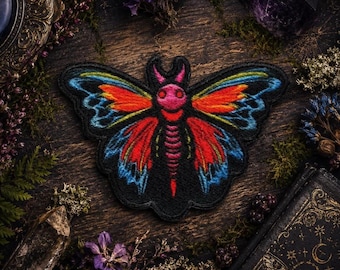 Moth Patch/Iron-on Patch/Nature Badge/Garden Flowers/Hiking & Camping/Sew-On Applique for Clothing, Vest/Jacket, Hat, Backpack, Tote Bag