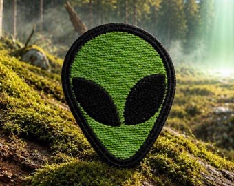 Grön Alien-lapp/Stryklapp/UFO-flygande tefat, Area 51, Arkiv X/Broderad sy-på-applikation för kläder, väst/jacka, hatt, ryggsäck
