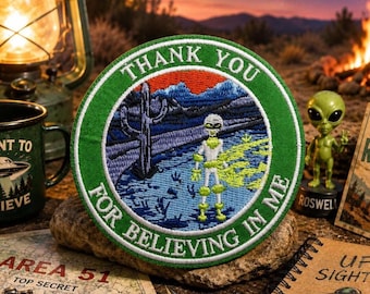 Grön Alien-lapp/Stryklapp/Flygande tefat, Area 51, UFO-märke/XFiles-fläkt/Broderad sy-på-applikation för kläder, väst/jacka, ryggsäck