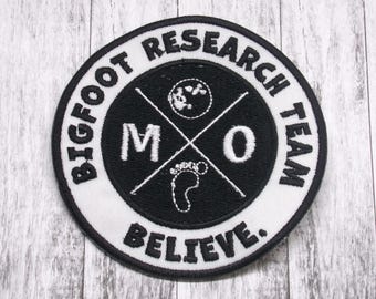 Bigfoot Research Team Patch/Paranormal Patch/Iron-on Applique for Jacket & Backpacks/Clothing/Cryptid Badge/Sasquatch Patch/Myths Legends