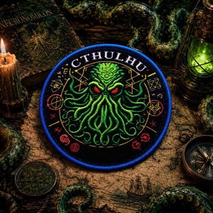 Iron-on Cthulhu Patch/Sew-on Applique for Jackets, Clothing, Backpack/Horror Badge/Mythical Creature/Octopus/Fantasy & Fiction Patches