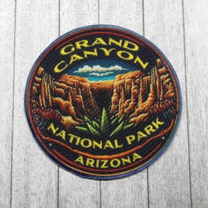 Grand Canyon Patch/Sew-On Applique for Backpack & Clothing/Hat/Nature Badge/Travel Souvenir/Hiking/Nature Lover/Wildlife Patch