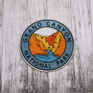 Grand Canyon Park Patch/Iron-On Embroidered Applique for Jacket & Clothing/Backpacks/Nature Badge/Hiking Patch/Mountain Patch/Souvenir