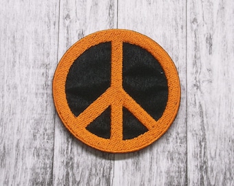 Peace Sign Patch/Iron-On Patch/music festival badge/bohemian/free love/Embroidered Sew-on Applique for Clothing, Vest/Jacket, Backpack, Bags