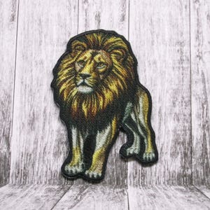 Lion Patch Iron-on Applique for Jacket, Clothing, Backpack, Tote Bag, Vest, safari animal, wildlife gift, big cat patch, nature explorer