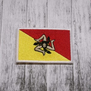 Sicily Flag embroidered iron-on Patch ITALIAN ITALY Sicilia APPLIQUE Trinacria for Vest Jacket Uniform Clothing Denim Jeans Backpack Uniform