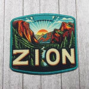 Iron-On Zion Patch/Sew-On Applique for Backpack & Clothing/Hat/Nature Badge/Travel Souvenir/Hiking/Nature Lover/Wildlife Patch