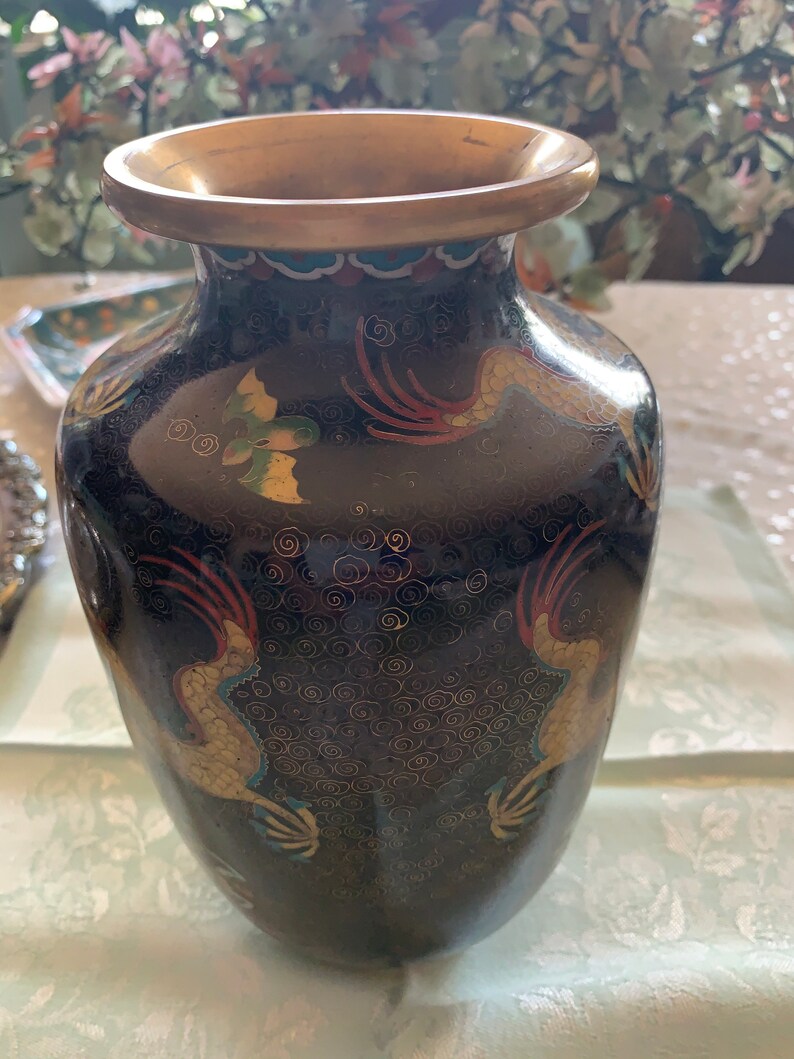 Three Dragons Antique Cloisonne/' Vase