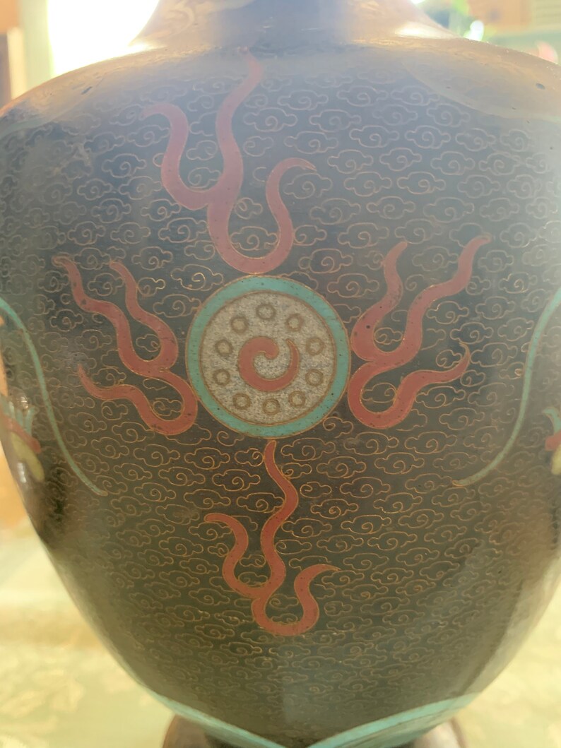 Three Dragons Antique Cloisonne/' Vase