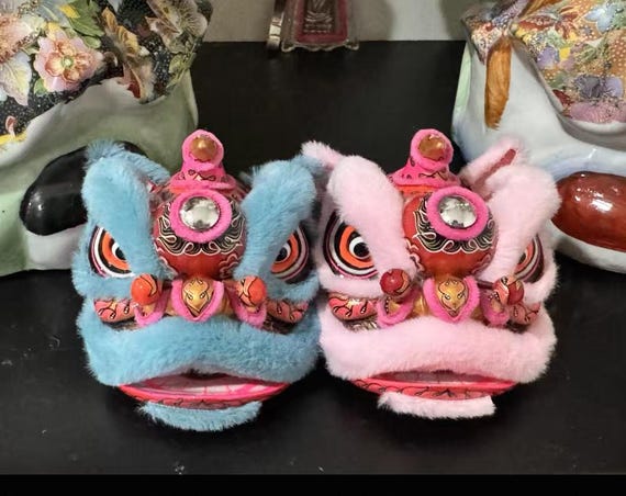 Handmade Lion Dance Ornament, Chinese Style Waking Lion Keychain