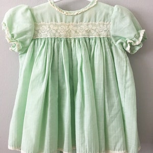 Vintage 1970s Toddler Girl&#39;s Mint Green Dress / Top - Size 2