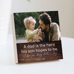 Marco de regalo personalizado para el padre - Bloque de fotos de 4" o 6" con tarjeta escrita a mano - Regalo del Día del Padre de parte de su hijo - Caja de regalo personalizada para papá