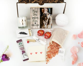Personalized Best Dog Mom Gift  - Dog Mama Frame 4" or 6" - Custom Dog Gift - Dog Lover Gift Box - Pet Dog Frame - Spa Gift Box- dog Mom box