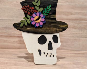 Top Hat Skull / Wooden Decor / Hand Painted / Halloween / Fall