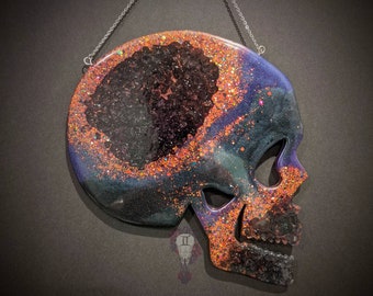 B Grade Halloween GeodeSkull hanging decor/ wall hanging/ witchy decor/flower