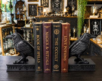 Book Ends / Nooks