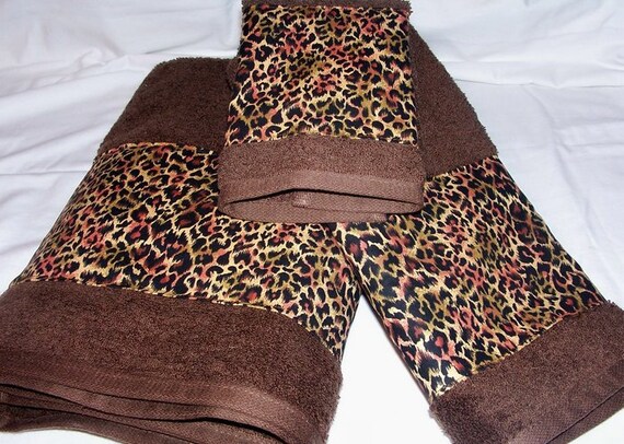 Cheetah Leopard Print Chocolate Brown 3 Piece Bath Towel Hand guest Towel Washcloth Set Cheetah Leopard Animal Spots Brown Towel Set Etsy