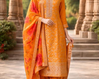 Kurta Palazzo Dupatta in seta Banarasi color giallo senape ricamato - Abbigliamento indiano per matrimoni / feste / uscite informali - Abiti indiani da donna