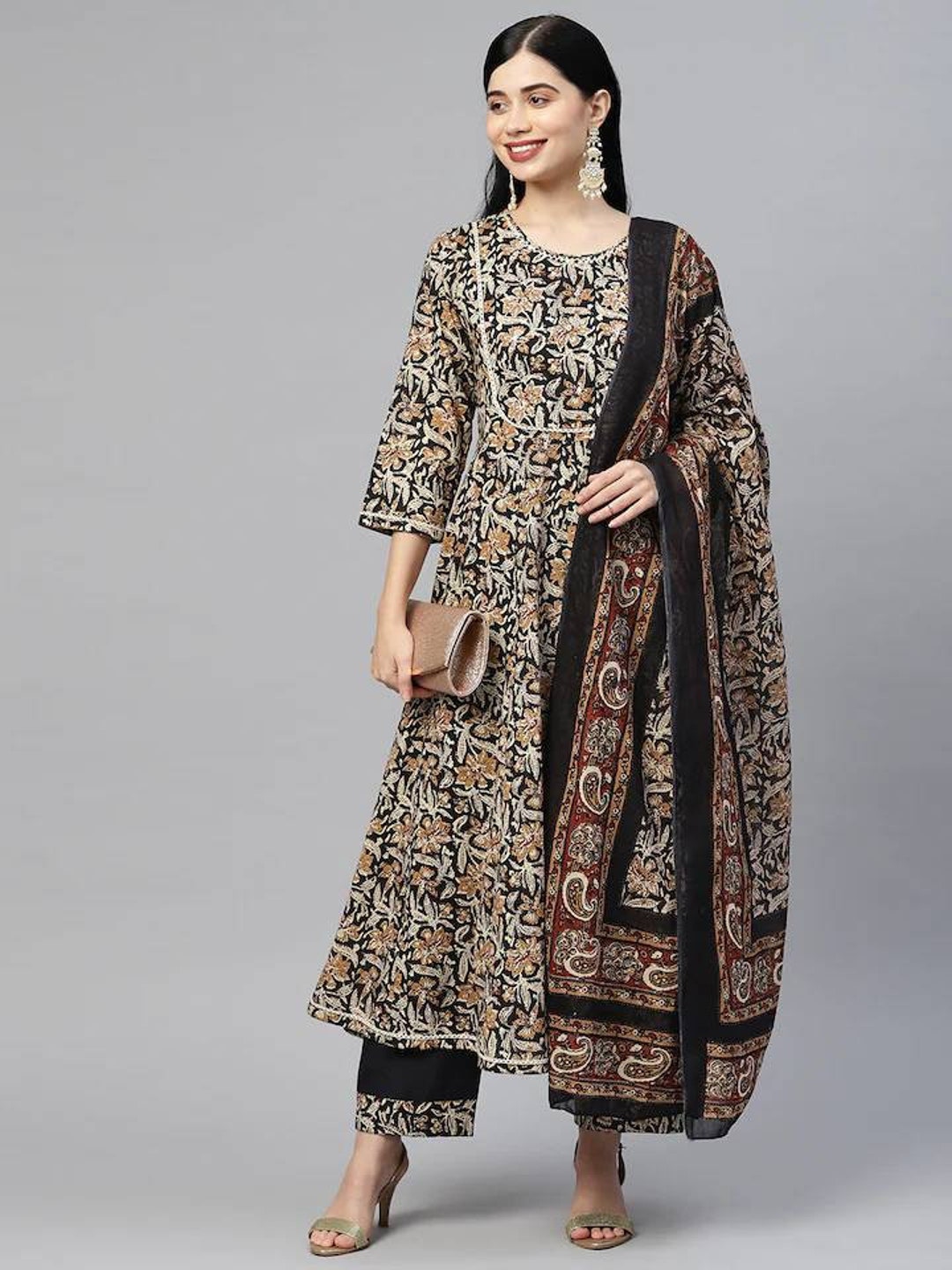 Buy Kaajh Women's Maroon Kalamkari Print Viscose Rayon Anarkali Dress Online  at Best Price | Distacart