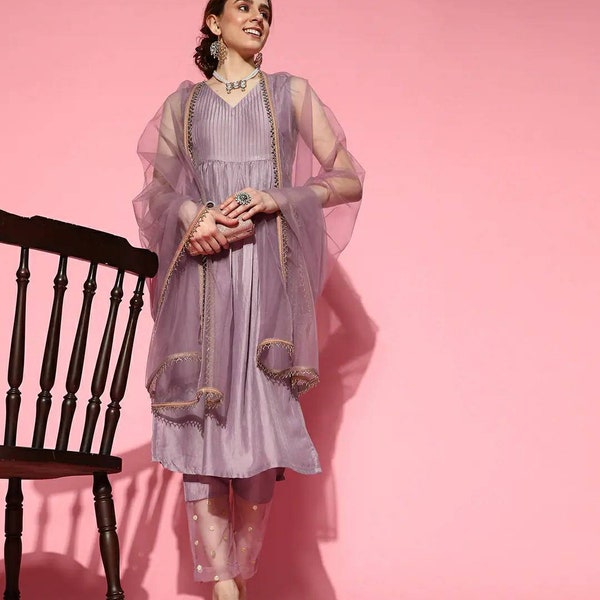 Lilac/ Mauve Pleated Kurta With Trousers and Dupatta - India Party Wear Dress -   Indian Printed Kurta Wear Dress - Printed Kurta With Pants
