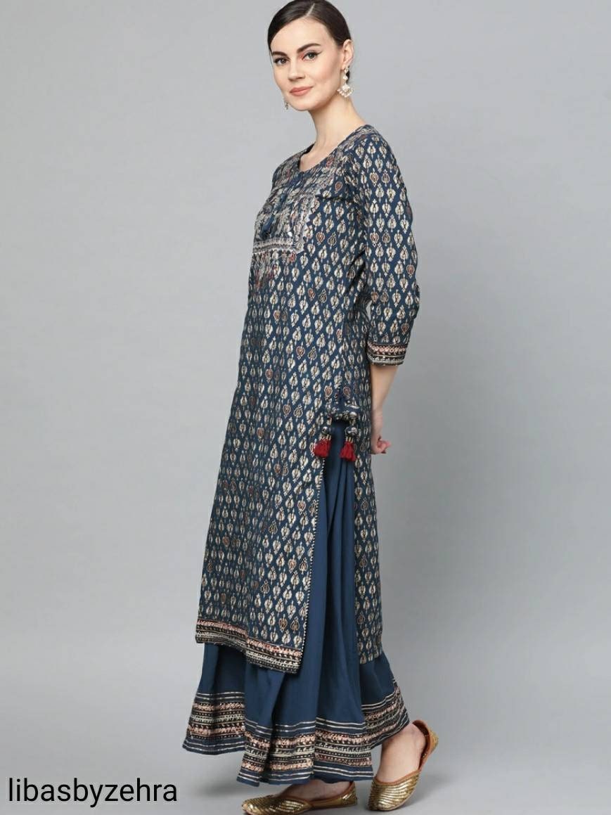 Women'S Black & Golden Block Print Straight Kurta